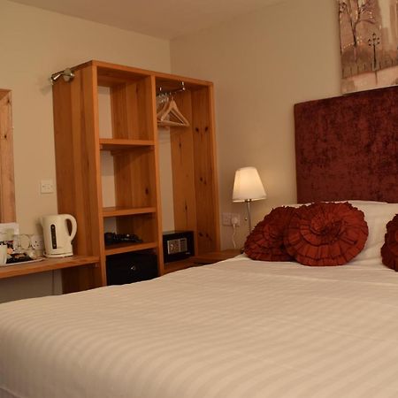 Castle Green Bed And Breakfast Ashbourne  Eksteriør billede